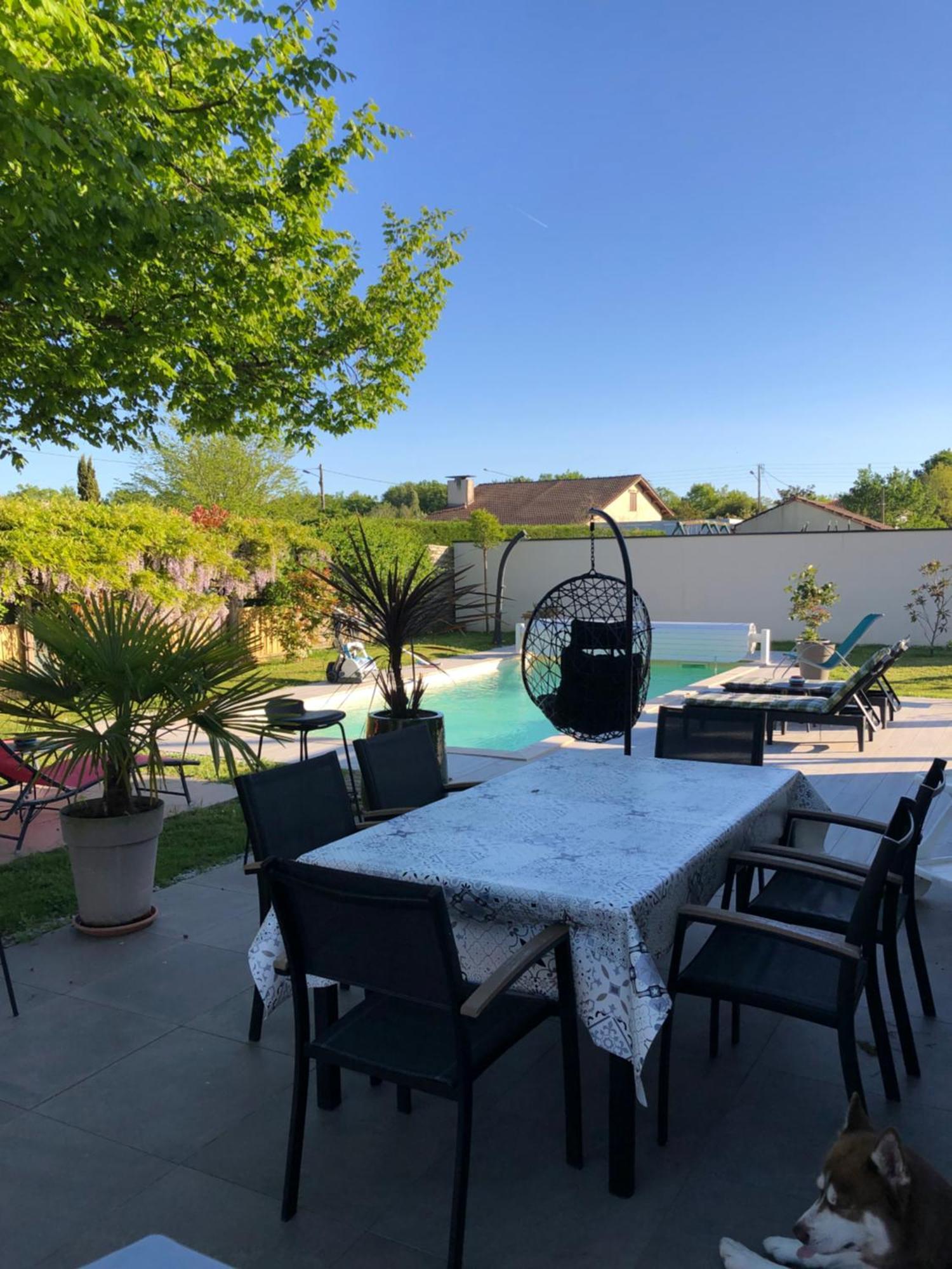 La Pepiniere Bed & Breakfast Saint-Sulpice-et-Cameyrac Exterior photo